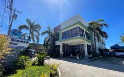 Argao Seabreeze Hotel powered by Cocotel
