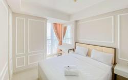 Well Furnished 1BR Gold Coast Apt By Travelio