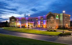 Holiday Inn Express Harrisburg I-81 - Hershey by IHG
