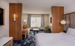 Fairfield Inn & Suites Boston Walpole