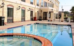 Holiday Inn Express Hotel & Suites Floresville By IHG