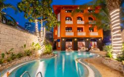 OrangeBlue Villa Vungtau