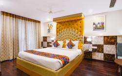 FabHotel WR Grand - Nr RENOVA Hospital, Banjara Hills