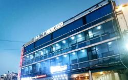 Hotel Ganga Azure