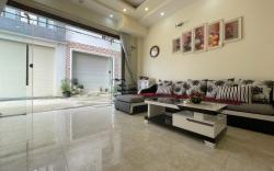 Sunny House