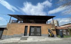 Kenut Guest House 