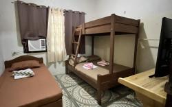 L. De Vera Guests Homestay 2