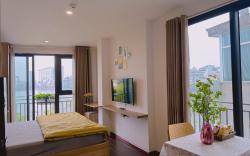 Windy Lakeview Studio Ha Noi