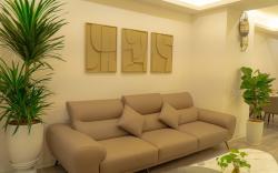 Lakeview Luxe 2BR: Serenity!