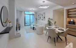 Burj Crown Luxury 2-Bedroom with  Balcony