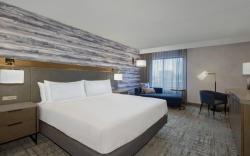 DoubleTree by Hilton Kingston