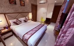 Hotel Pearl Residency Thane