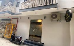 Umen Hotel Sector 49