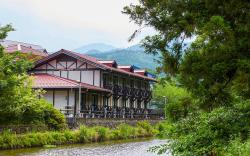 Housenbou Lodge