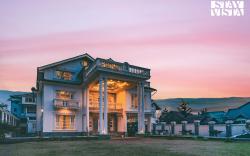 StayVista at Midsummer Moon