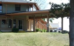 Woodlawn Hills Motel