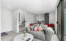 Deluxe Downtown Residence 3 Bed 3 Bath