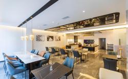 Atour X Hotel Tianjin West Railway Station South Square