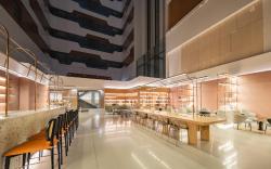 Atour Hotel Shanghai Daning Shibei High-Tech Park