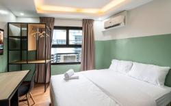 St. Marvin Studio M603