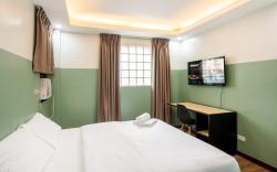 St. Marvin Studio M607 -