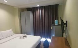 Spacious Studio Apartment B507