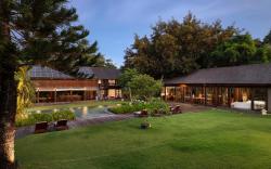 Amita Villa by Nakula