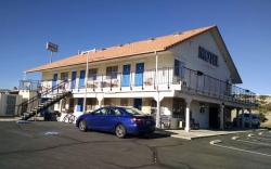 Back Country Inn 