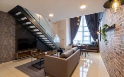 Eko Cheras agoda Duplex Industrial Loft 5pax