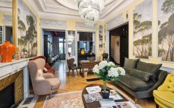 Le Paris Singulier