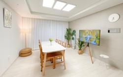 AriHome/무료주차/신축25평/태학산3분/천안아산역15분/여유로운 감성숙소