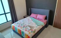 Affordable staycation@Kozi Square