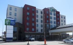 Holiday Inn Express and Suites Calgary University By IHG