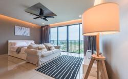 2 Pax Cozy Relax Home Setia Alam SACC