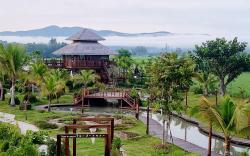 แลภู ดูนา LaePhu DooNa Resort and Restaurant