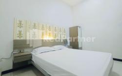 Almeira Homestay Syariah Near RS Islam Al-Irsyad Mitra Reddoorz  