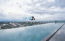 Sky pool 4 star hotel grade stay in i-City 22