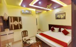 Hotel Pragati Palace