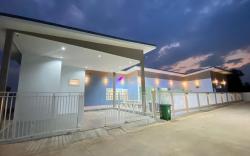 Grand Pool Villa เขื่อนอุบลรัตน์