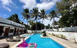 Solstice Suites-Jacob Sebastian Suite (16 pax)