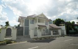 Villa Sukun
