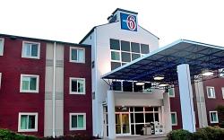 Motel 6 Newport, TN