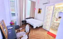Cute loft # Saigon Heart #3’ metro