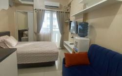 Romantic studio full furnish green pramuka city