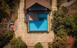 Privy Stays- Teakwood Villa, Alibag