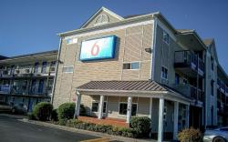 Studio 6  Fayetteville, NC - Fort Liberty Area