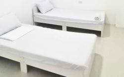 RR WIN lodging House Santa Fe - 203 Aircon Room