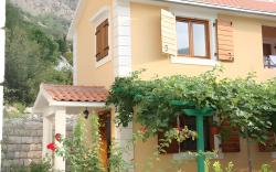 Apartments Risan
