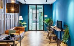 Renovated townhouse 5 min walk to BTS Thonglor