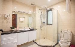 Apartment Luxury 81 Linh Lang 2